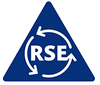 Un pictogramme représentant un triangle bleu avec la mention RSE