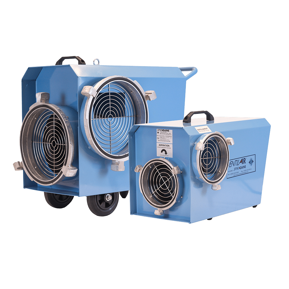 Deux ventilateurs bleus